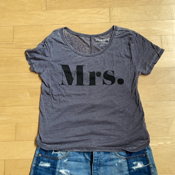 Bridal Tee - Mrs. - Size LARGE - Picture 2 of 3